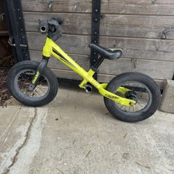 Giant Balance Bike