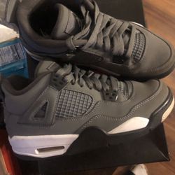 Jordan 4 Cool Greys