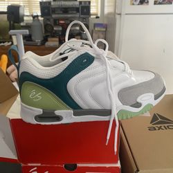 éS Tribo Green White Grey Rare Size 10