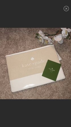 Kate spade pouch
