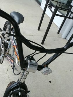 Mongoose Hoop D boys BMX bike for Sale in Tacoma, WA - OfferUp