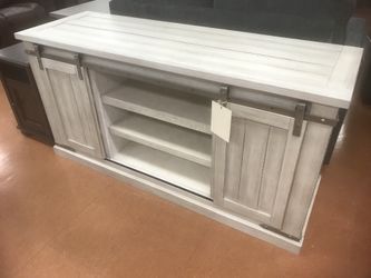 New 60” TV Stand 🔥🔥 AVAILABLE TODAY