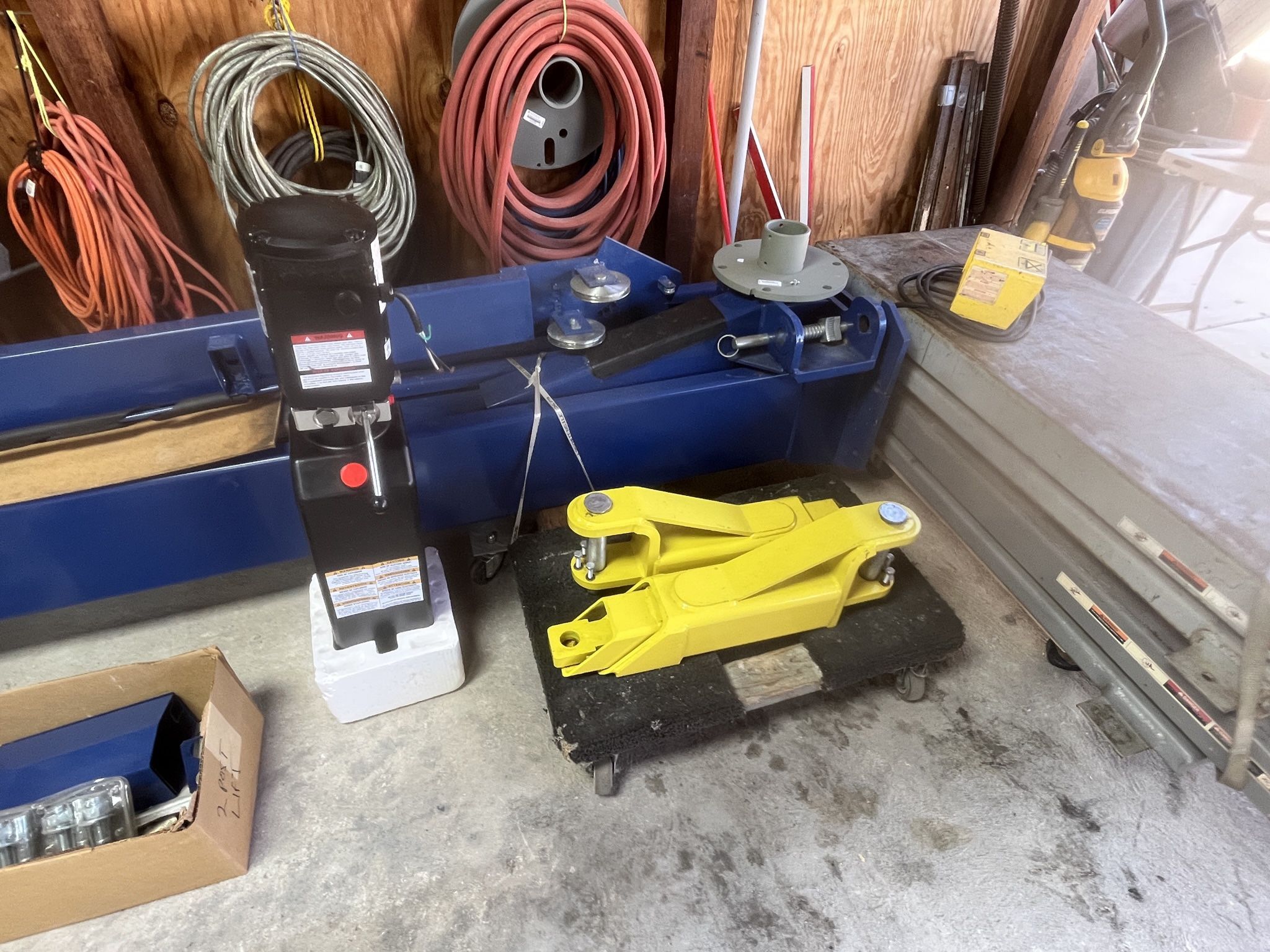 Car Lift Bendpak Two Post & Floor ATV Scissor Lifts X2 for Sale in San