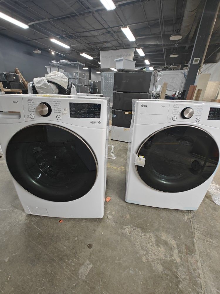 LG washer and dryer set