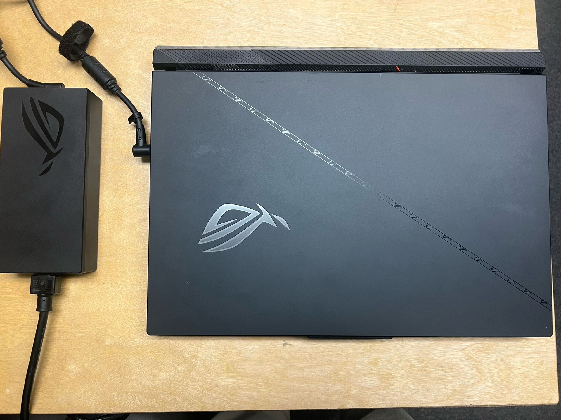 ASUS ROG Strix Scar 18 G834JZ I9-13980HX RTX 4080 laptop High Spec Gaming Computer