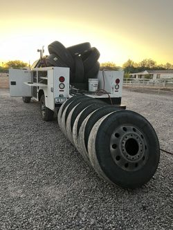 Roadservice Tire 