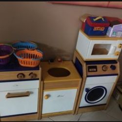 Childrens Kitchen Set With Baskets
