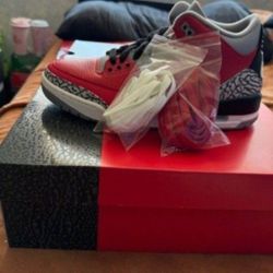 NEW DS AIR JORDAN 3 REDS FOR SALE 