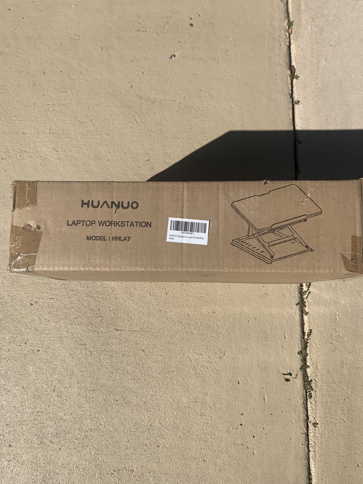 Huanuo Laptop Workstation (NIB)