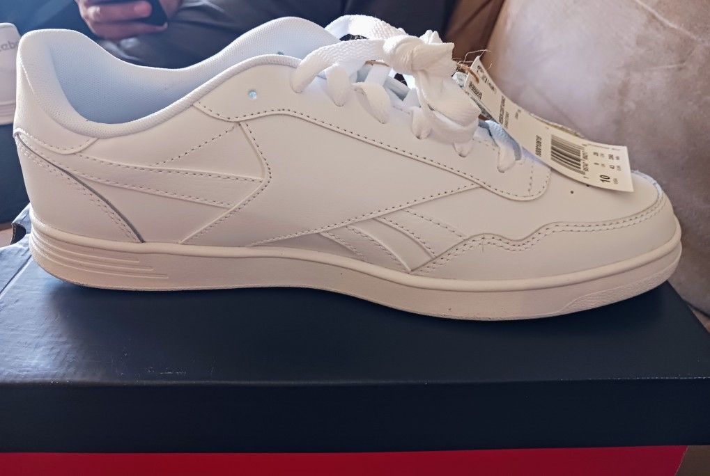 Reebok Shoes Size 10