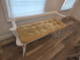 Free Inside Bench