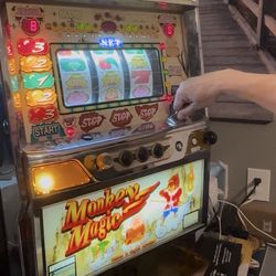 Token Table Top Slot Machine 