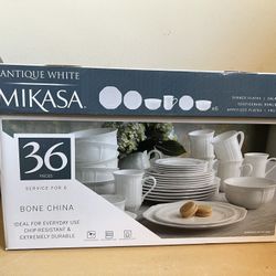 Mikasa Bone China Plate Bowl And Cup Set