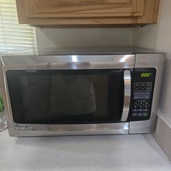 Microwave