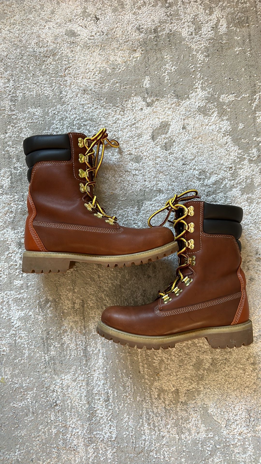 40 Timberland Below Super boot Size 8 (brown)