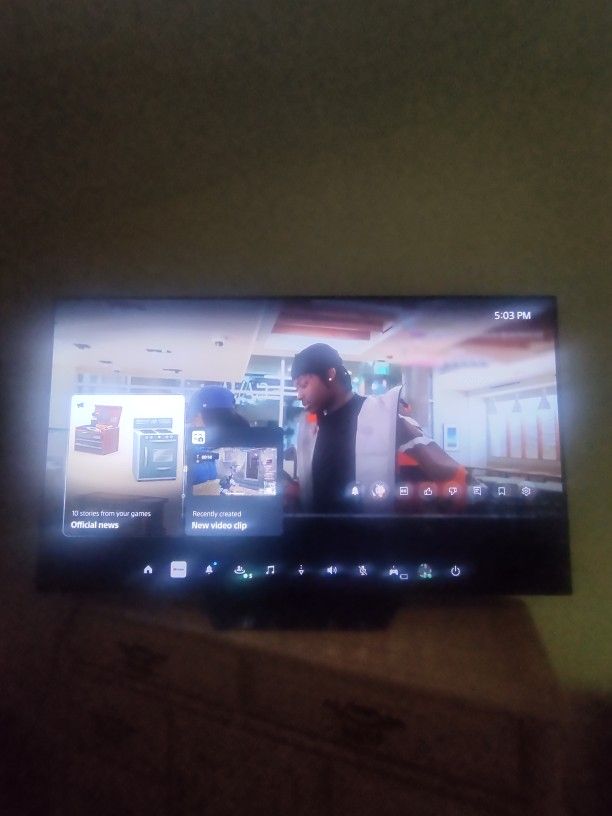 55 INCH LG TV HAD FOR 3 MONTHS WORKS WONDERFUL FOR GAMING AND TV WATCHING EXCELLENT OLED DISPLAY