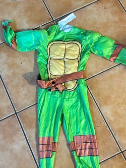 Costume