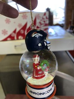 18 Danbury Mint Bronco ornaments