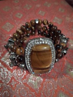Tiger's eye stretch bracelet