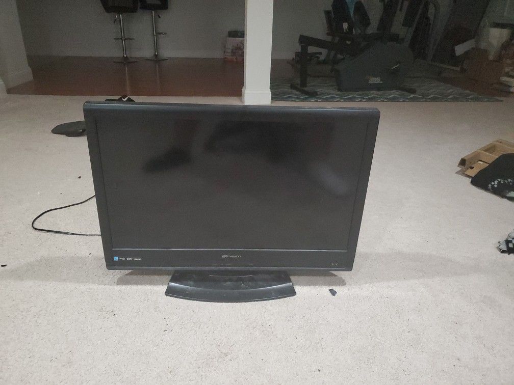 32" Flatscreen
