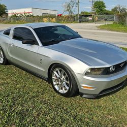 2010 Ford Mustang