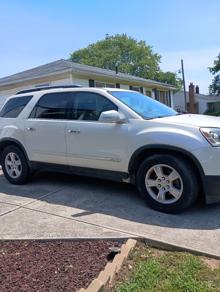 2008 GMC Acadia