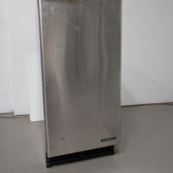Ice Maker