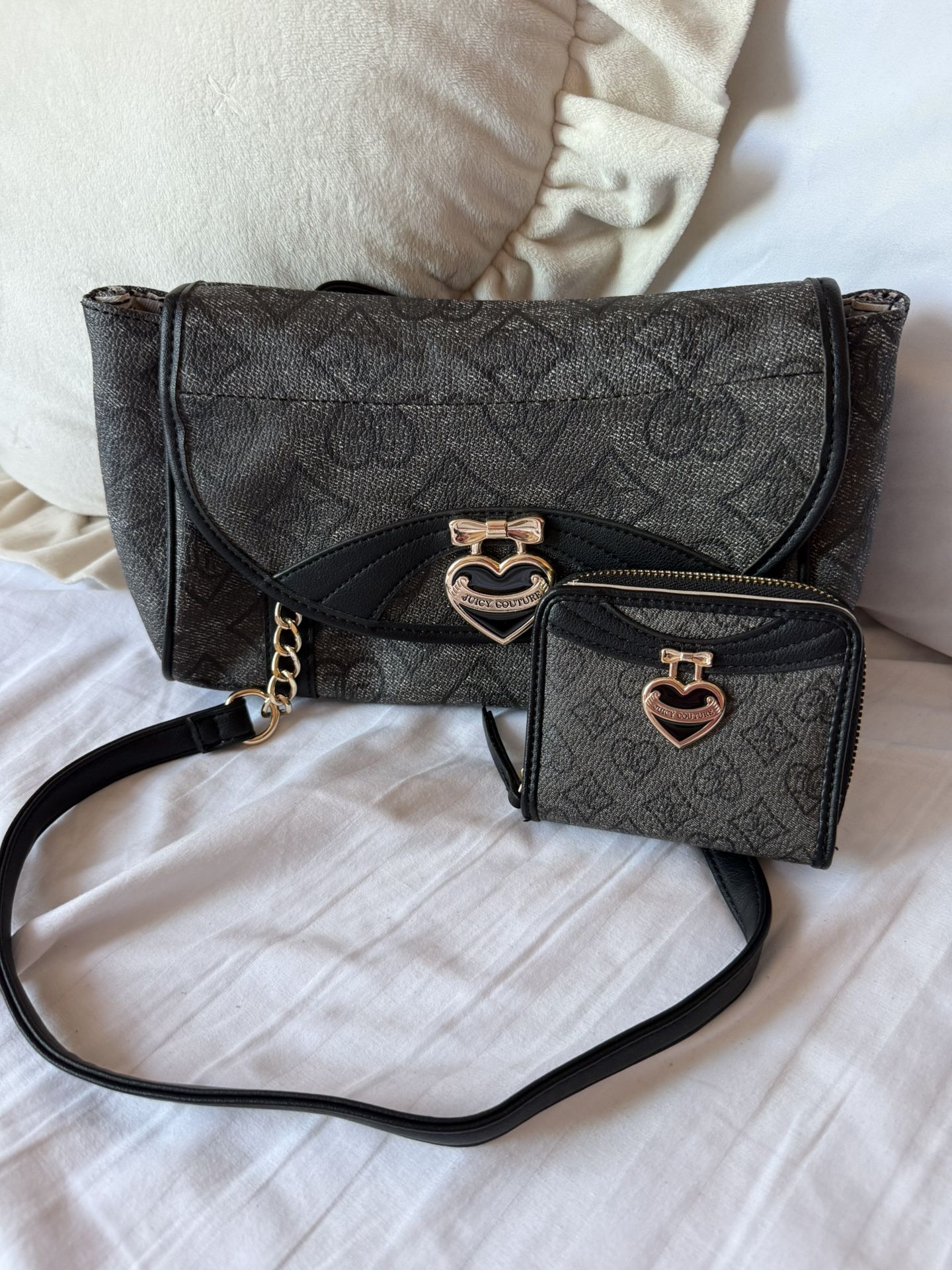Black Juicy Couture Purse & Wallet