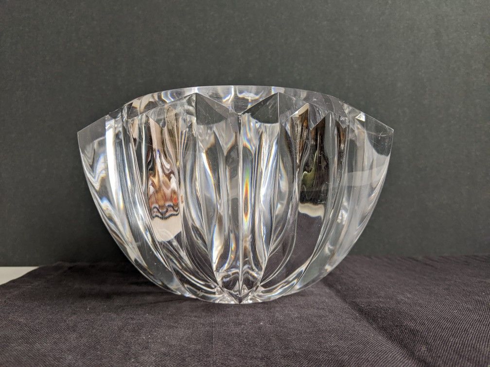 Vtg Post Modern Clear Acrylic Lucite Faceted Tiara Bowl by Judith Kruger