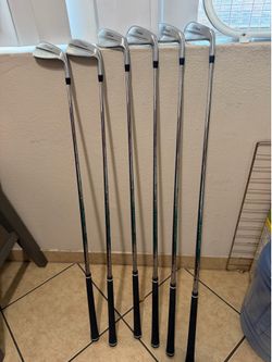 Titleist T250 Iron Set 5-P