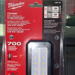 Milwaukee M12 Rover Light
