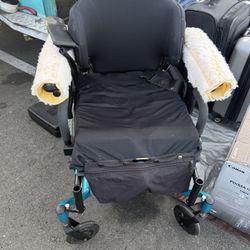 wheelchair in very good condition