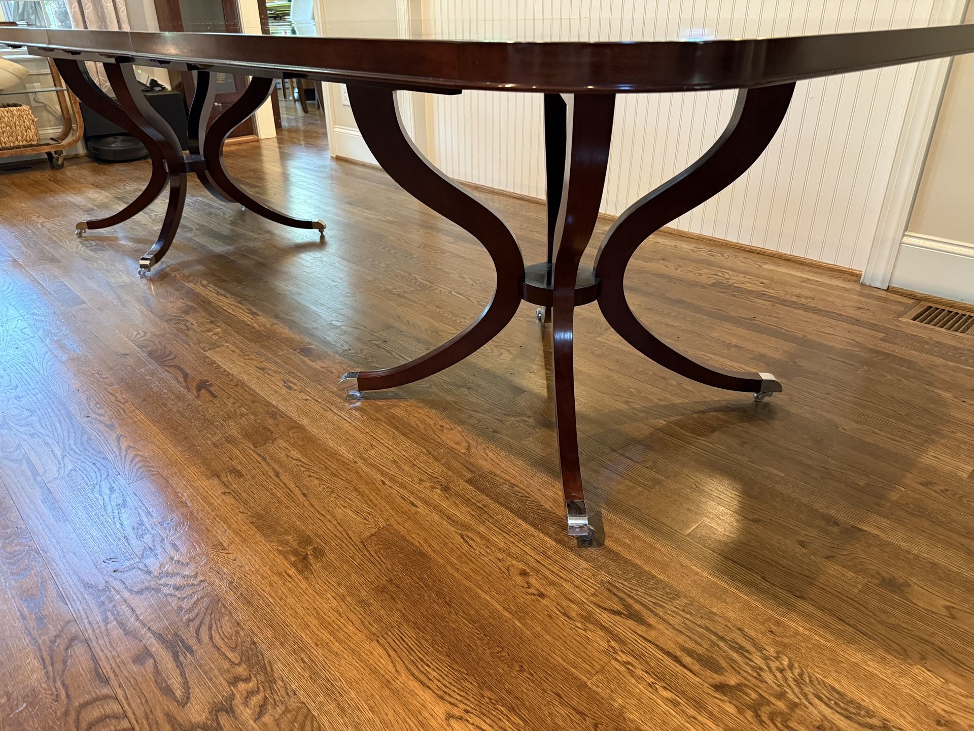 Rosenau Dining Table