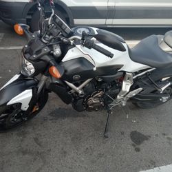 Yamaha FZ07 2015