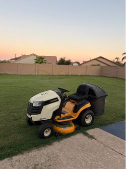 Riding Cub Cadet mower