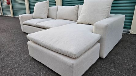 FREE DELIVERY!!! Living Spaces "Shuffle" Sofa / Reversible Chase BEIGE ($2K Retail...50% OFF!!!)