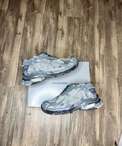 Brand New Balenciaga Sneakers With Box And Dust Cover