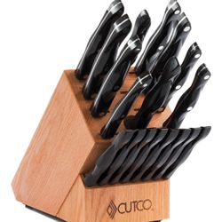 Cutco Homemaker Set +8