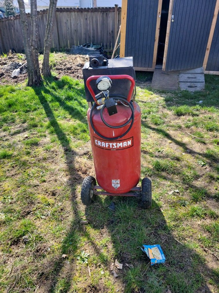Craftsman Stand Up Air Compressor