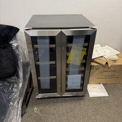 24 in. Dual Zone 20-Bottle and 70-Can Beverage & Wine Cooler Four Door Handles Beer Refrigerator in Silver Blue LEDs