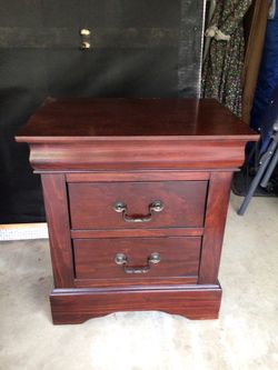 Acme Louis Philippe III nightstand in Cherry finish.