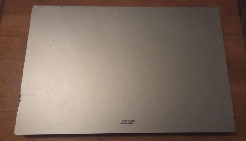 Acer Aspire 3 Touchscreen Laptop
