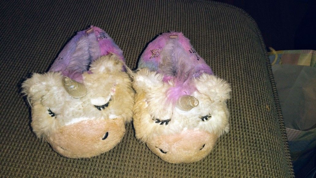 Little girl slippers