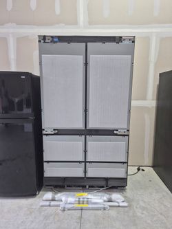 48" Signature Kitchen Suite Built-In Refrigerator (SKSFD4826P) - Panel Ready