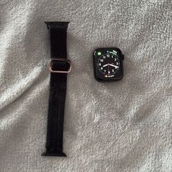 Apple Watch SE Gen 2  44 Midnight Black 