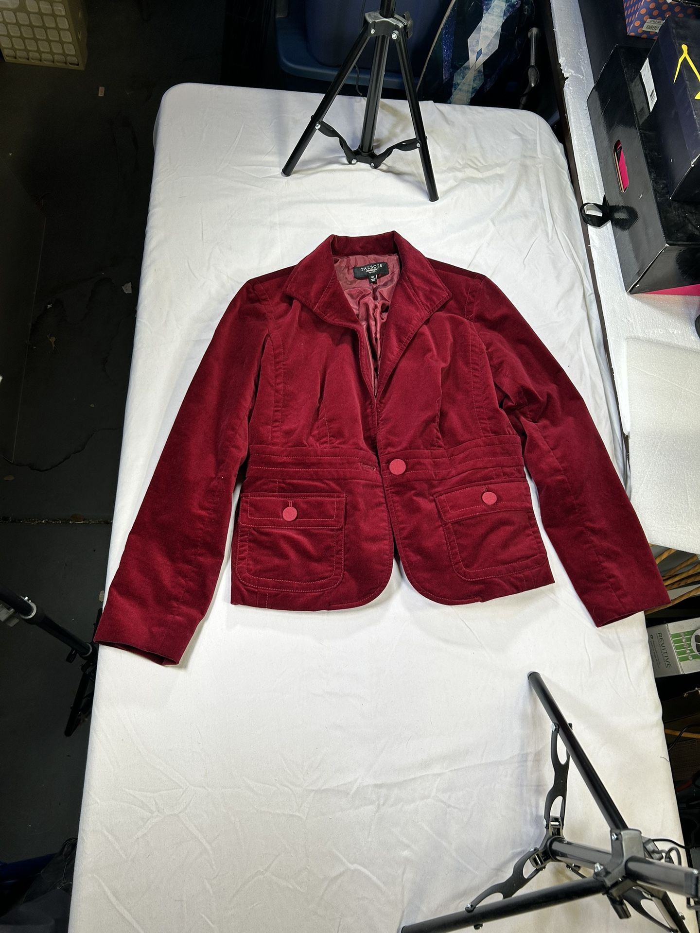 Woman’s Jacket Red Cloths Talbots Size 8 Petite 