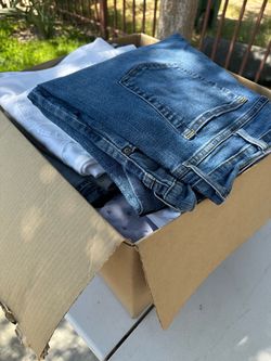 Mixed Clothing Lot – Jeans and Tops