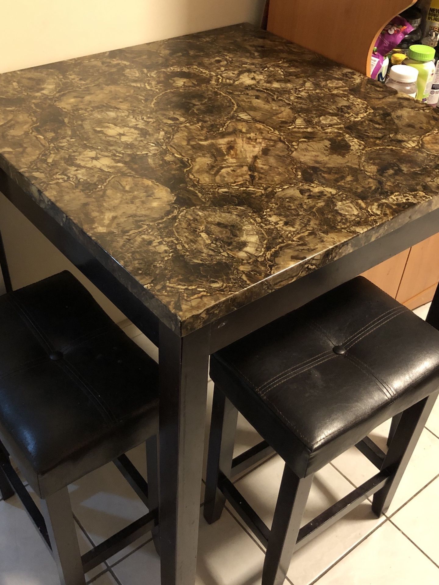 Square Bar Table With 4 Stools