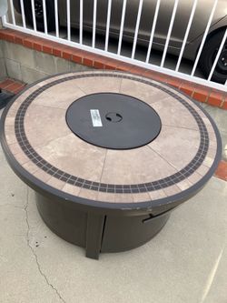 Propane Fire Pit w/tank