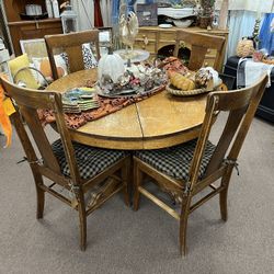 Sale… Antique Oak Table and 4 Chairs